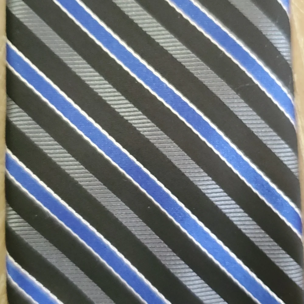 JF J. Ferrar necktie - Picture 2 of 5